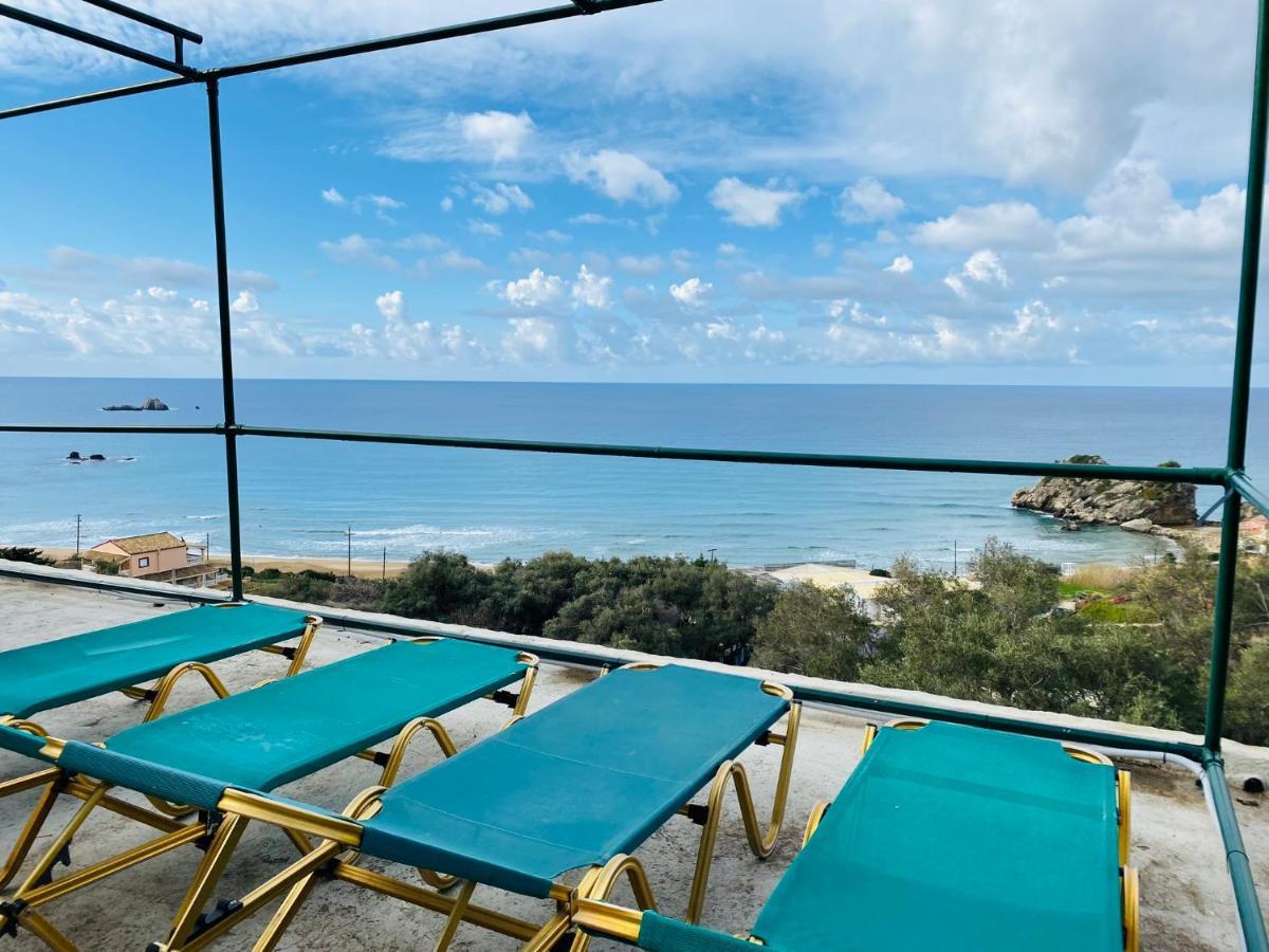 Papadatos Apts With Amazing View - 5Mins From The Beach Kontogialos Eksteriør billede