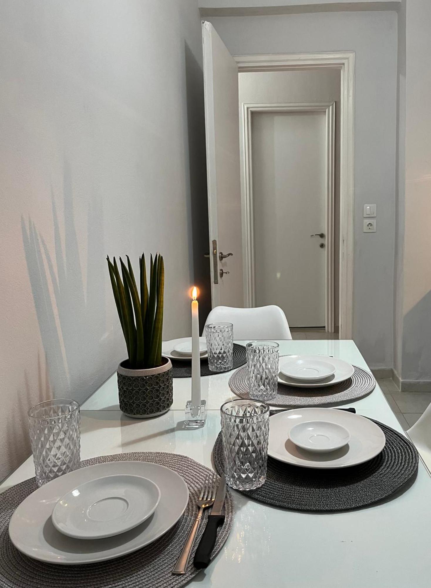 Papadatos Apts With Amazing View - 5Mins From The Beach Kontogialos Eksteriør billede