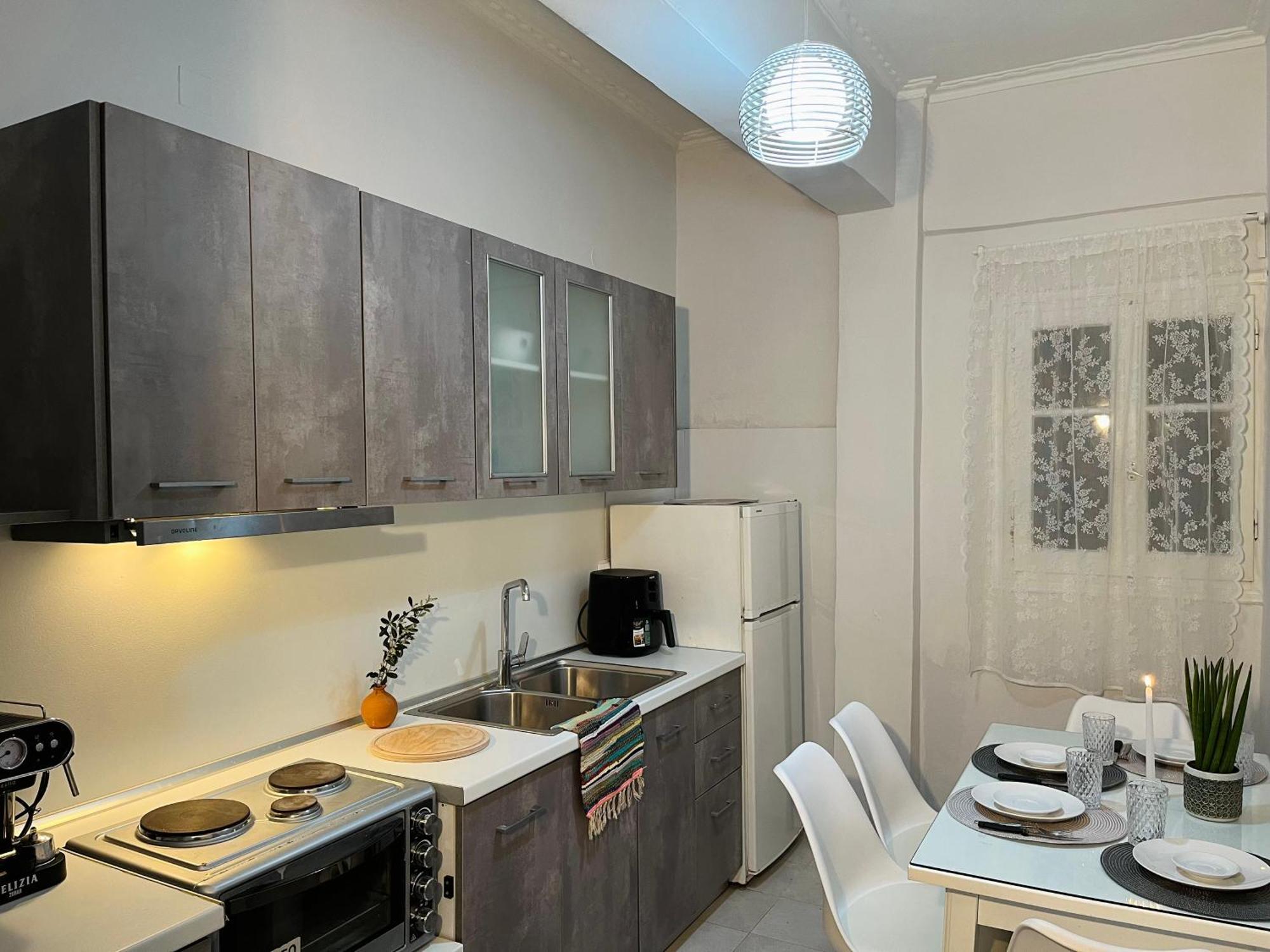 Papadatos Apts With Amazing View - 5Mins From The Beach Kontogialos Eksteriør billede
